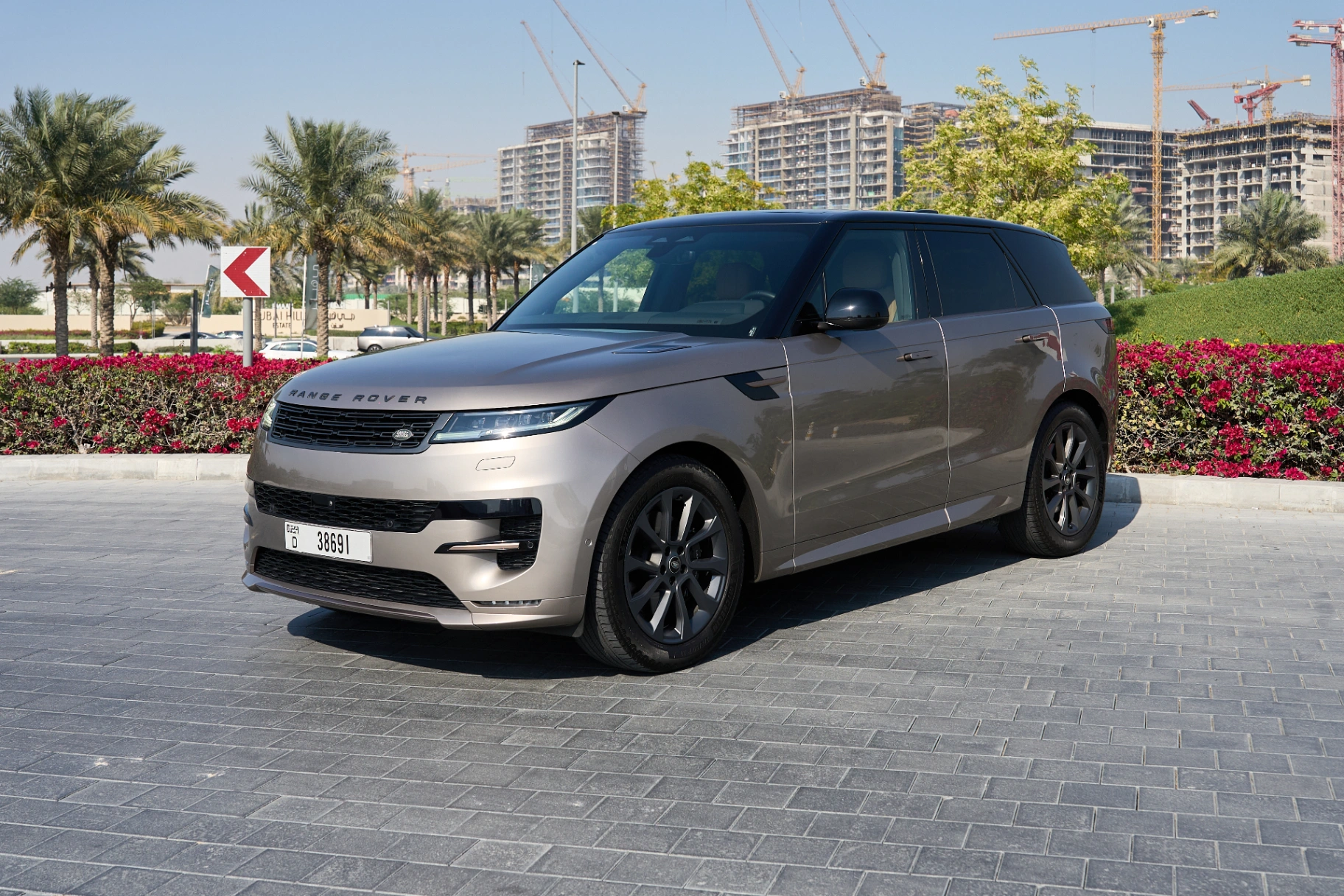 2023 Land Rover Range Rover Sport — Drive Your Dream | Car Leasing Dubai