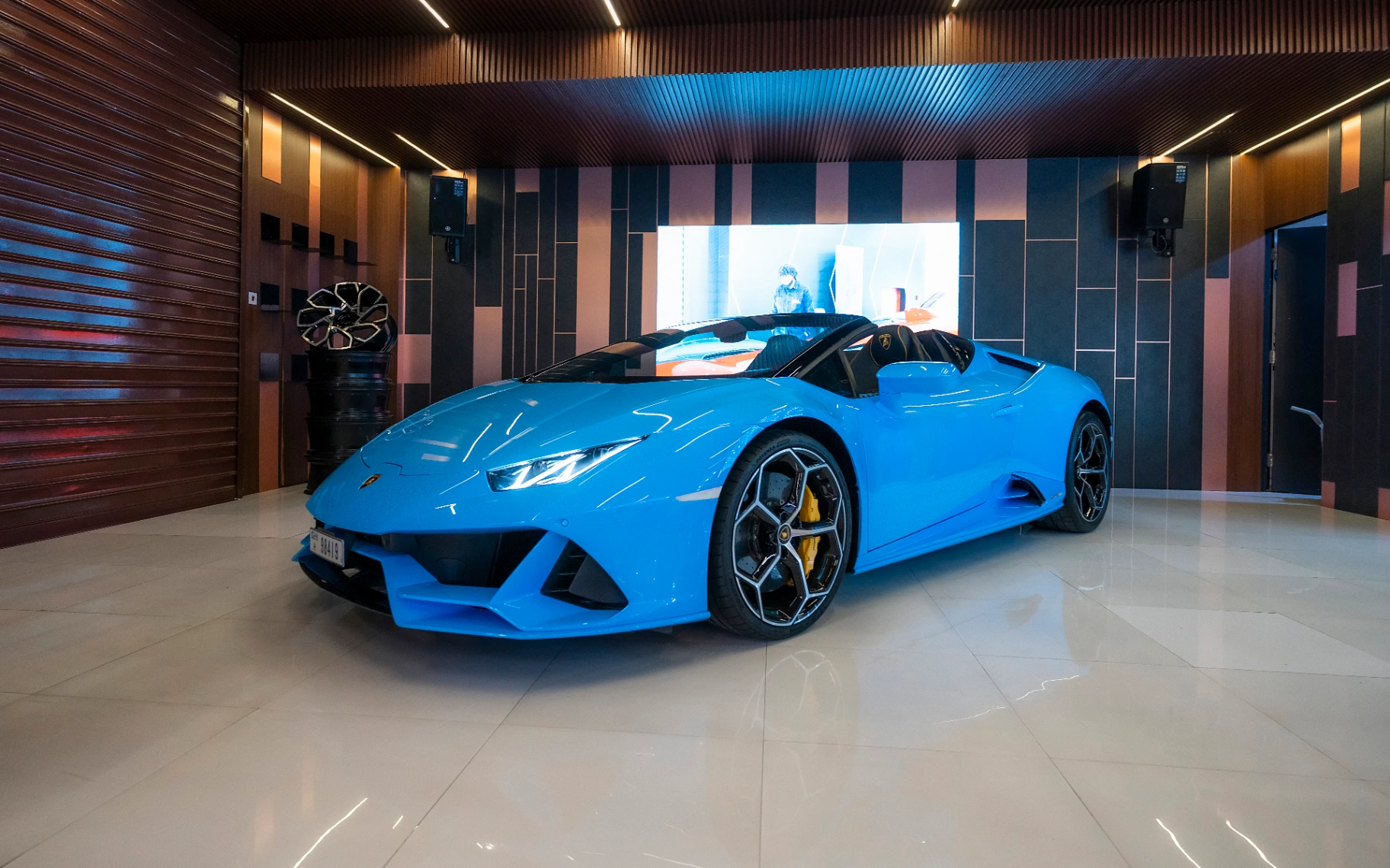 2024 Lamborghini Huracan Evo — Drive Your Dream | Car Leasing Dubai